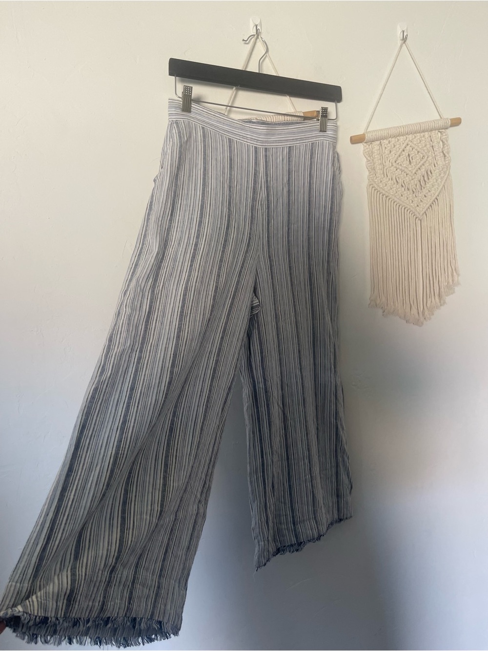 Cloth & Stone Linen Blend Striped Pants Coastal - Picture 2 of 8